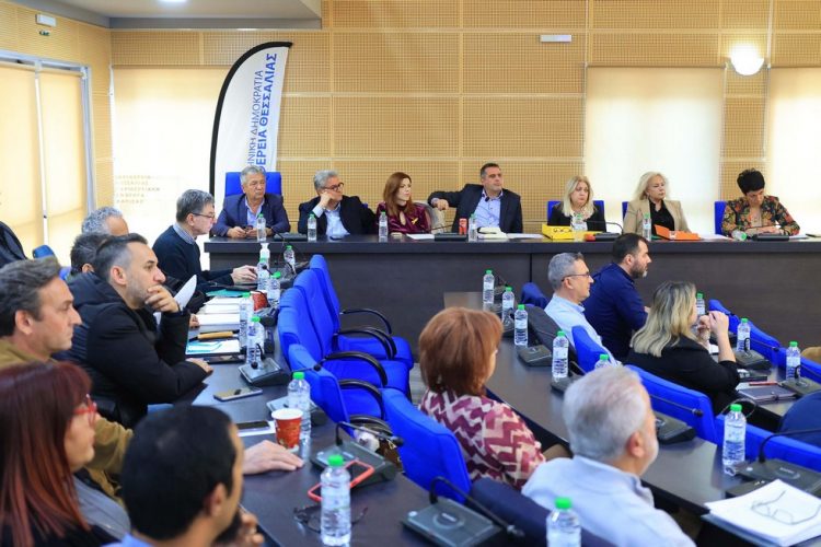 Συστάθηκε η Αγροδιατροφική Σύμπραξη, συγκροτήθηκε η Επιτροπή Διαχείρισης και Αντιμετώπισης Κινδύνων και Κρίσεων