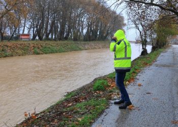 Η Περιφέρεια Θεσσαλίας συνεχίζει να επιχειρεί σε όλα τα μέτωπα της κακοκαιρίας