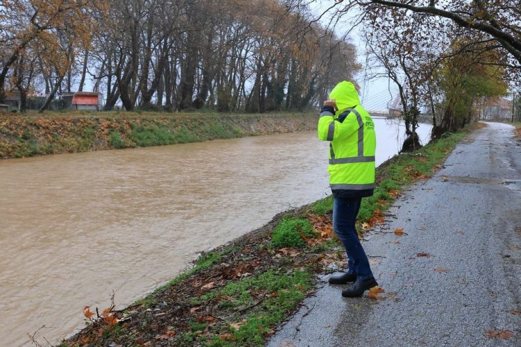 Η Περιφέρεια Θεσσαλίας συνεχίζει να επιχειρεί σε όλα τα μέτωπα της κακοκαιρίας