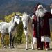 Ο Αϊ Βασίλης έφτασε με…. λευκό άλογό στην Καστανιά!
