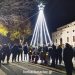 Φωταγωγήθηκε το Χριστουγεννιάτικο δέντρο στο πολύπαθο Κεραμίδι