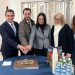 Μαζί με το προσωπικό και τους φιλοξενούμενους του Θεραπευτηρίου Χρονίων Παθήσεων ο Κώστας Σκρέκας στην κοπή της Πρωτοχρονιάτικης πίτας