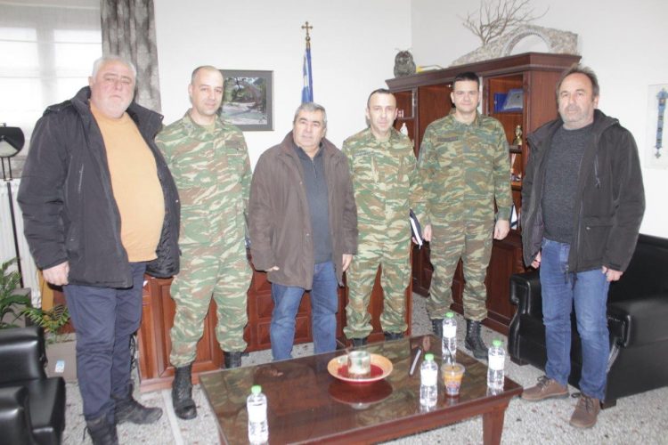 Αντιπροσωπεία της ΣΜΥ στον Δήμαρχο Πύλης
