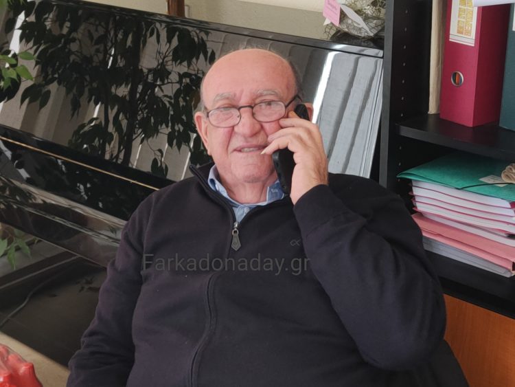 Εκατοντάδες ευχές δέχθηκε για τη γιορτή του ο Γεωργολόπουλος