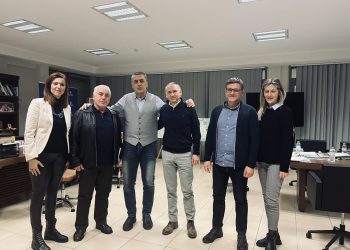 Στον Δ. Κουρέτα η διοίκηση του Συλλόγου Φυσικοθεραπευτών