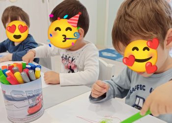 Δημιουργικές και χαρούμενες στιγμές στον βρεφικό σταθμό “Βρεφική Αγκαλιά”