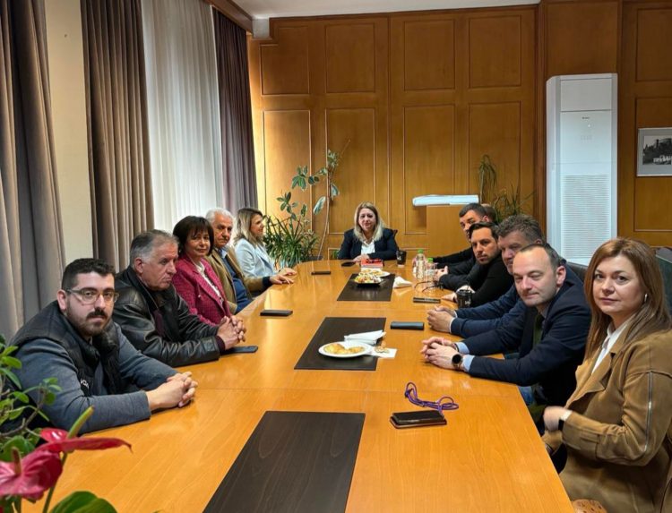 Συνάντηση Χρ. Ντιντή με τη Βουλευτή του ΠΑΣΟΚ Μιλένα Αποστολάκη