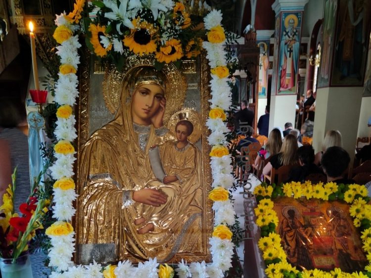 Ο Ακάθιστος Ύμνος στον Ιερό Ναό Αγίων Αποστόλων Φαρκαδόνας