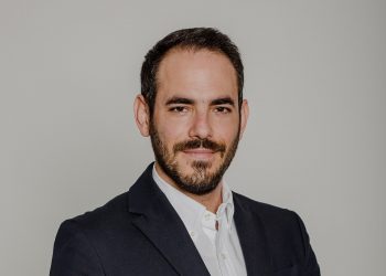 Η ερώτηση του ΠΑΣΟΚ στη Βουλή για την Μεταμόρφωση, θέτει τον ίδιο τον Πρωθυπουργό προ των ευθυνών του.