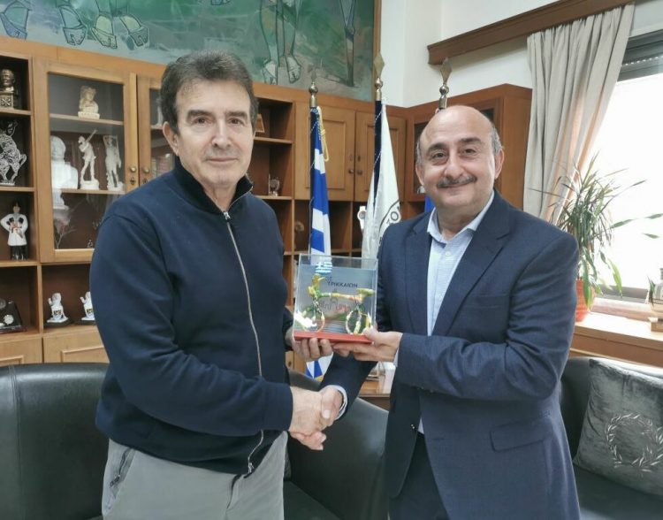 Συνεργασία ουσίας Σακκά – Χρυσοχοΐδη