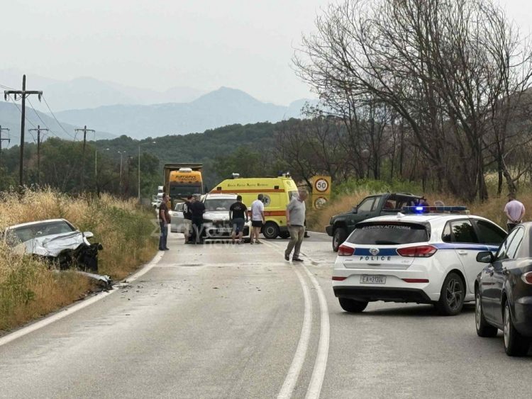 Θανατηφόρο δυστύχημα στην Καλαμπάκα – Αγροτικό συγκρούστηκε με ΙΧ