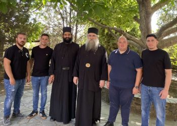 Προσκύνημα στο Άγιον Όρος από νεαρούς της Φαρκαδόνας