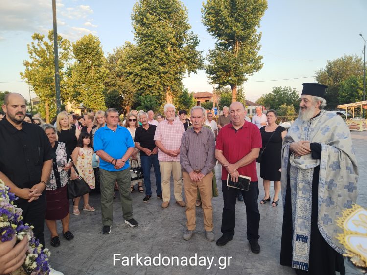 Λαμπρός εορτασμός των Αγίων Αναργύρων στον Πετρόπορο με πανηγυρικό Εσπερινό και Λιτάνευση