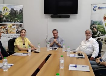 Επίσκεψη της Εμπορικής Ακολούθου του προξενείου της Τουρκίας στο Επιμελητήριο Τρικάλων
