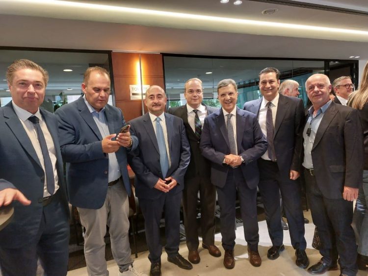 Συναντήσεις Σακκά με Ελληνες ευρωβουλευτές στις Βρυξέλες