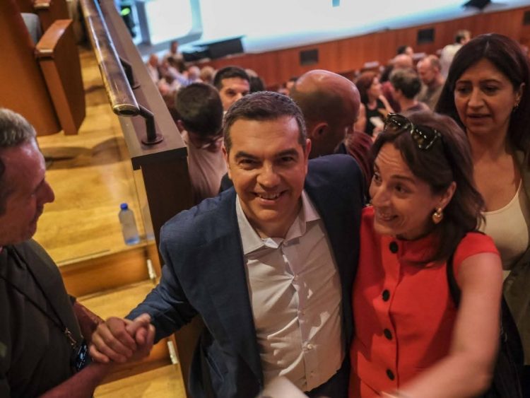 Η επιστροφή του «Μεσσία» χωρίς λαό, χωρίς αφήγημα