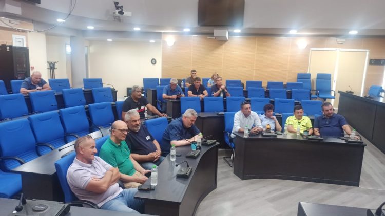 Ενημέρωση σχετικά με την τεχνική σύσκεψη για τη λίμνη Σμοκόβου