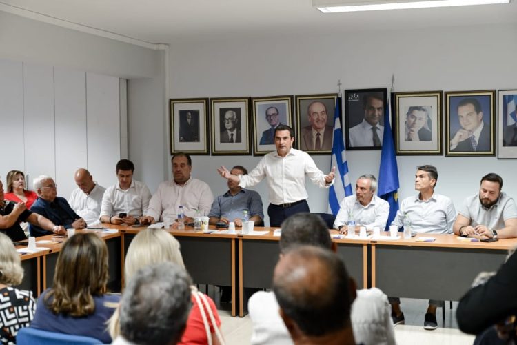 Δυναμική παρουσία Σκρέκα στη Θεσσαλονίκη