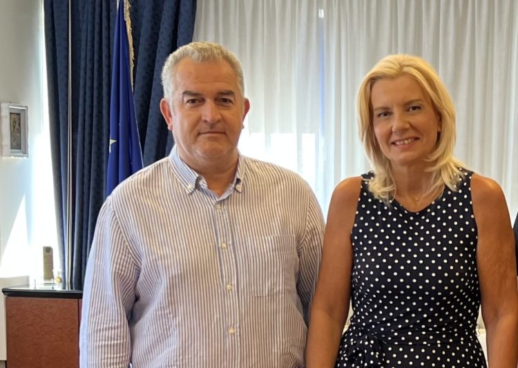 Εθιμοτυπική συνάντηση Μπαγιώτη με τη νέα Γραμματέα Αποκεντρωμένης Διοίκησης Θεσσαλίας – Στερεάς Ελλάδας