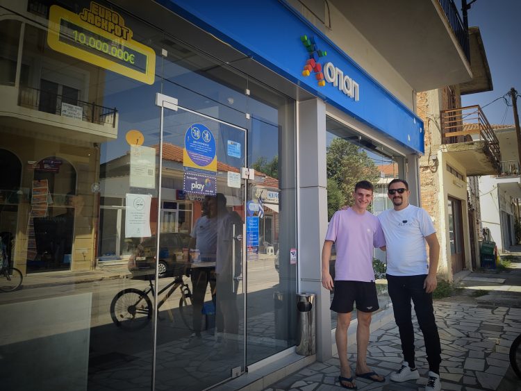 Ο Παπακυρίτσης που αλλάζει τους κανόνες στη Φαρκαδόνα