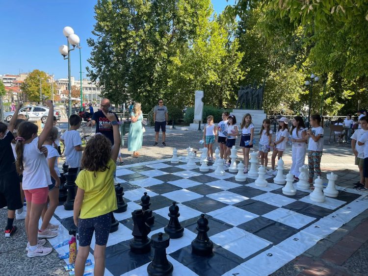 Οι μαθητές των Δημοτικών Σχολείων και Νηπιαγωγείων Τρικάλων στην Ευρωπαϊκή Εβδομάδα Κινητικότητας