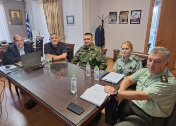 Επίσκεψη του Ταξιάρχου της ΣΜΥ  στη Διεύθυνση Δευτεροβάθμιας Εκπαίδευσης Τρικάλων