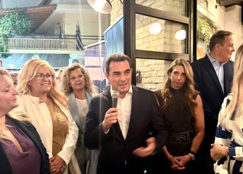 Σκρέκας: «Μαζί μπορούμε να δίνουμε δύναμη και ελπίδα στα παιδιά που παλεύουν»
