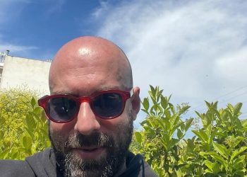 Ο Σακελλαρίου στηρίζει τον Διγενή με φαρμακευτικό υλικό
