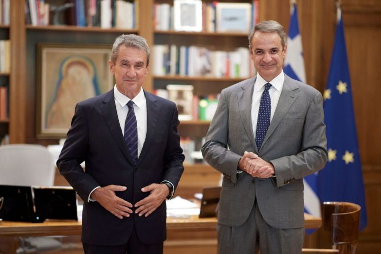 Από τα ζιβάγκο στα σακάκια της Πειραιώς…