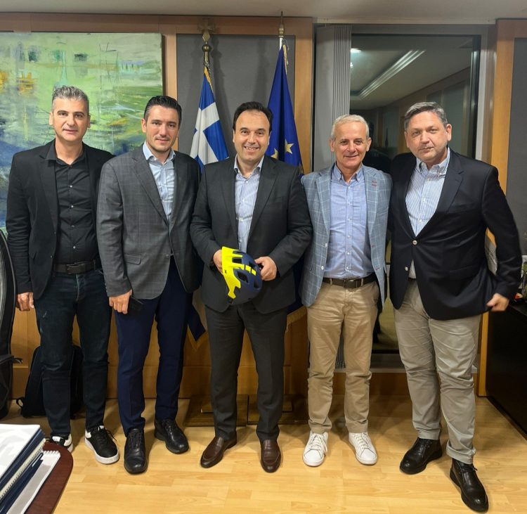 Συνάντηση της Ένωσης Αστυνομικών Τρικάλων με τον Υπουργό Ψηφιακής Διακυβέρνησης για μείωση γραφειοκρατίας