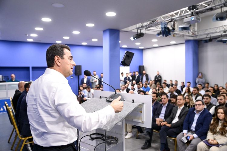 Σκρέκας στην Κεντρική Επιτροπή της ΟΝΝΕΔ : “Η νέα γενιά είναι αυτή που θα συνεχίσει το όραμα μιας Ελλάδας δυνατής και δημιουργικής”