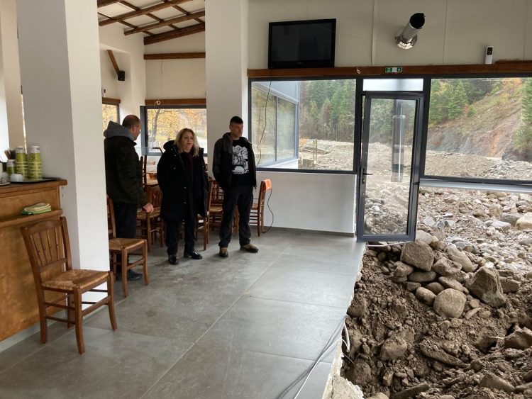 Στα Τρία Ποτάμια η Αντιπεριφερειάρχης Π.Ε. Τρικάλων Χρύσα Ντιντή