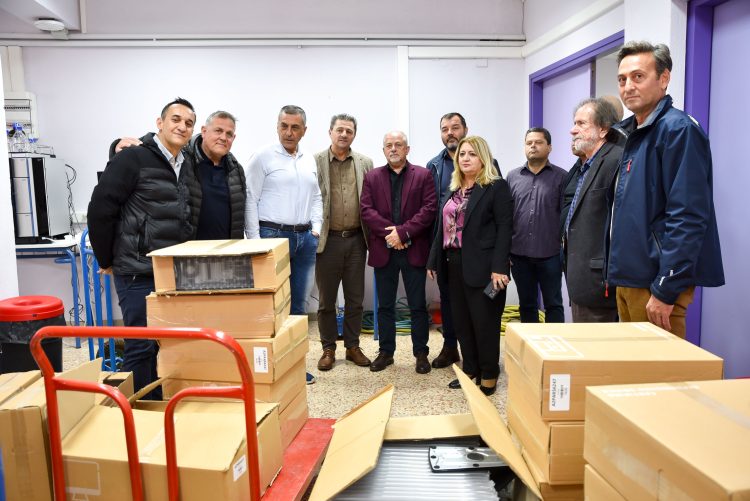 Παράδοση 20 υπολογιστών  από την Περιφέρεια Θεσσαλίας στο Τμήμα Διαιτολογίας και Διατροφολογίας του Πανεπιστημίου Θεσσαλίας