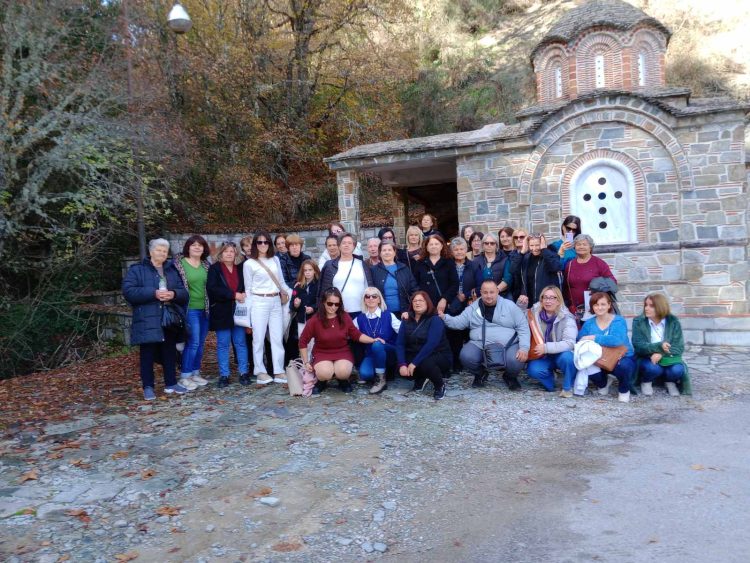 Ο Πολιτιστικός Σύλλογος Πετροπόρου σε μια αξέχαστη εκδρομή στη λίμνη Πλαστήρα