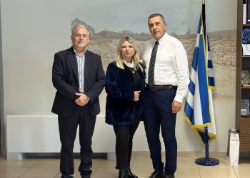Συνάντηση Κουρέτα με τη Διευθύντρια Δευτεροβάθμιας Εκπαίδευσης Καρδίτσας