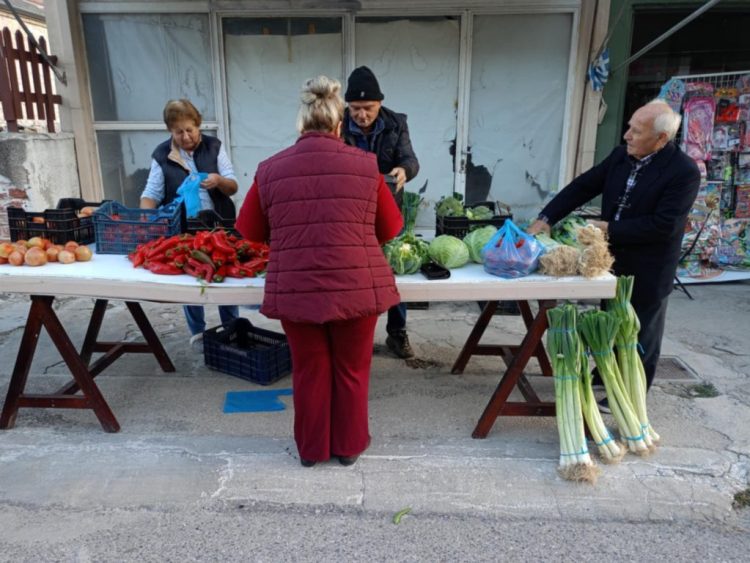 Σούπερ προσφορές από τον παραγωγό Μπέμπο αυτό το Σάββατο στη Φαρκαδόνα!