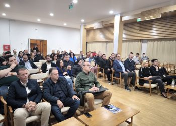 Δυναμικά ξεκίνησε ο νέος κύκλος εκπαιδευτικών ημερίδων του Επιμελητηρίου Τρικάλων – Έντονο το ενδιαφέρον των επιχειρηματιών