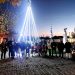 Φωταγώγηση χριστουγεννιάτικου δέντρου στην Παναγίτσα με γλυκίσματα από τον Άγιο Βασίλη