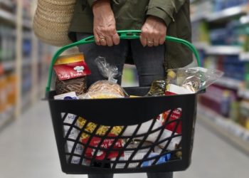 Σούπερ Προσφορές στο Μίνι Μάρκετ του Τσιούφη στην Φαρκαδόνα — Μην τις χάσεις!