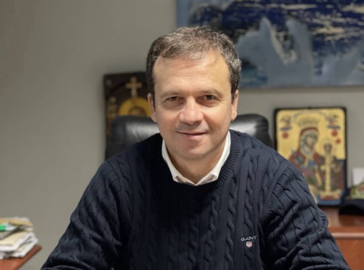 Ευχές του Βουλευτή Τρικάλων Θανάση Λιούτα