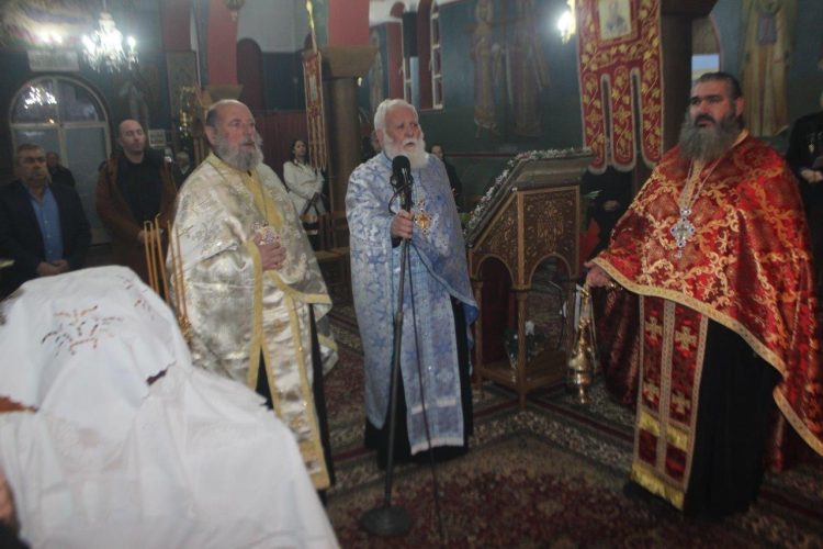 O Εσπερινός του Αγίου Αθανασίου στο Δροσερό