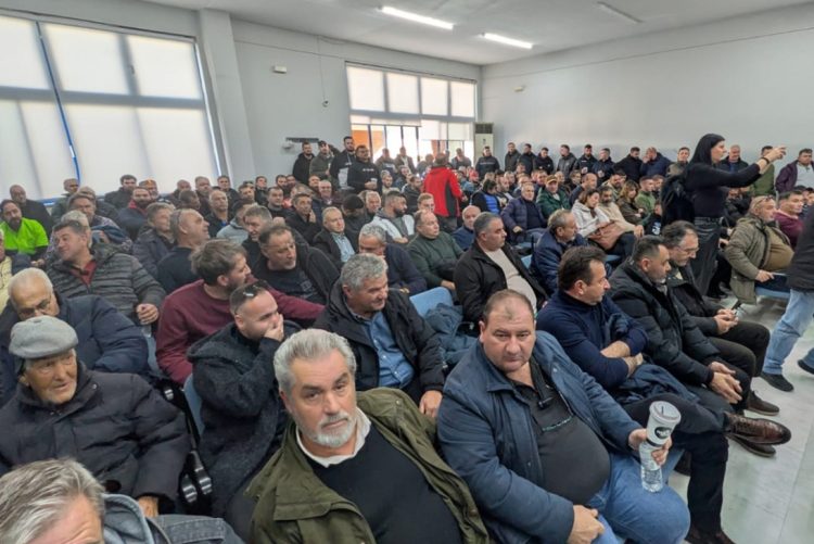 «Ναι» σε συνάντηση με Μητσοτάκη με ανοιχτούς δρόμους είπαν οι σκληροί των μπλόκων, αποφάσισαν να μην κάνουν συλλαλητήριο στην Αθήνα