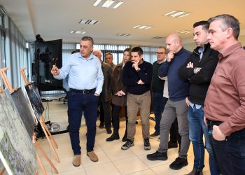 Συνάντηση Κουρέτα με Γεωπονικό Σύλλογο Λάρισας για υδατικό και κτηνοτροφία