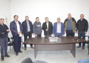 Η κοπή της πίτας των εργαζομένων της ΔΕΥΑΠ                          στα  Γραφεία της Επιχείρησης στην Πύλη