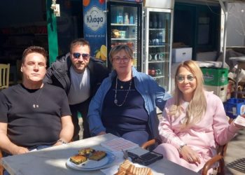 Η Μελίνα Ασλανίδου στον Γάβρο… Γυρίσματα και κέρασμα στο καφενείο!