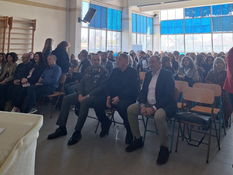 Οι μαθητές παίρνουν τον λόγο: Παρουσία του Διευθυντή Δευτεροβάθμιας Εκπαίδευσης Τρικάλων