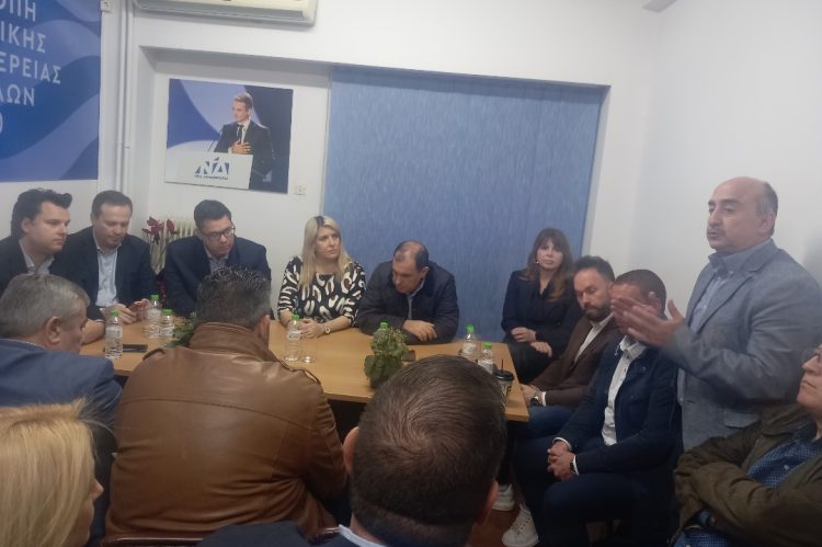 Συνεδρίαση της ΔΕΕΠ Τρικάλων παρουσία κυβερνητικών και κομματικών στελεχών