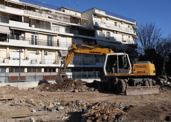 Ξεκίνησαν οι εργασίες για τη συνδετήρια πτέρυγα 115 κλινών του ΓΝΛ