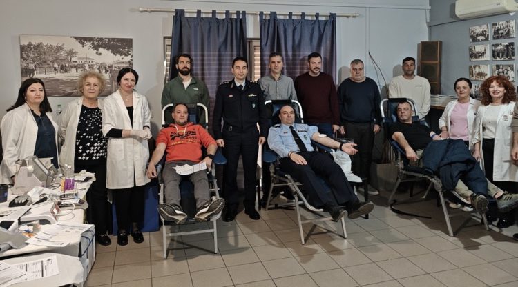Με επιτυχία η 9η εθελοντική αιμοδοσία της Ένωσης Αστυνομικών Υπαλλήλων Τρικάλων