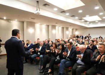 Σκρέκας από Χανιά: «Η περιφέρεια δίνει τον παλμό της ανάπτυξης» 